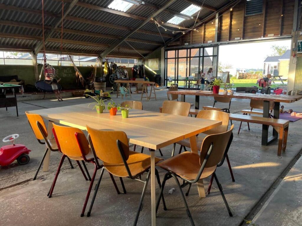 Espace commun du camping Farm Huize Blokland près d'Amsterdam.