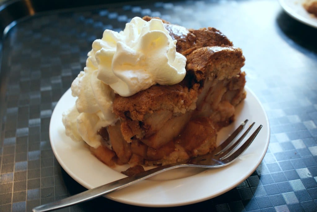 Gateau à la pomme du Winkel 43 à Amsterdam.