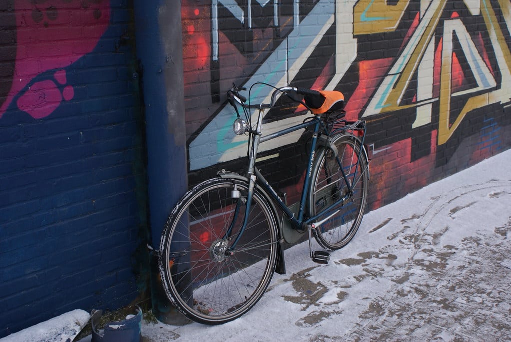 > Louer un vélo est une bonne manière de parcourir le nord d'Amsterdam.