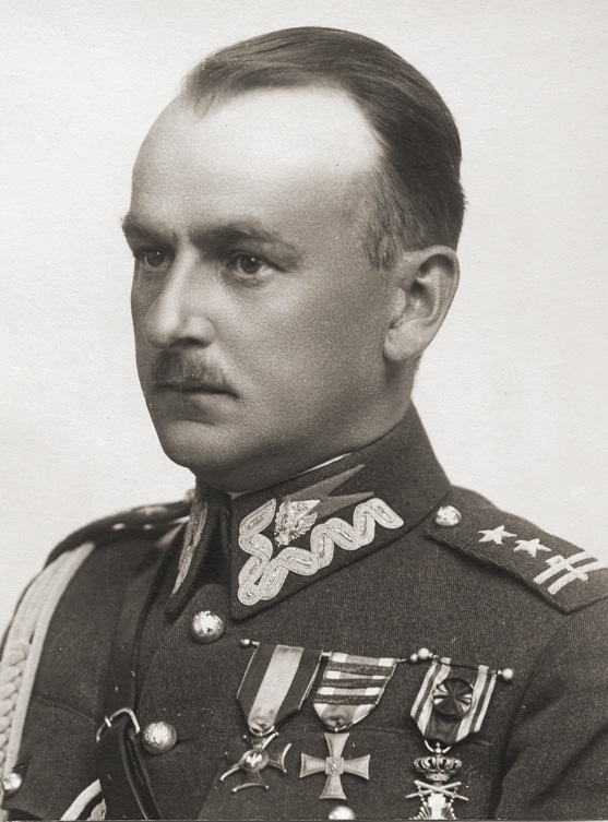 Kazimierz Stamirowski lieutenant-colonel de cavalerie de l'armée polonaise, adjudant du maréchal Józef Piłsudski assassiné à Auschwitz.