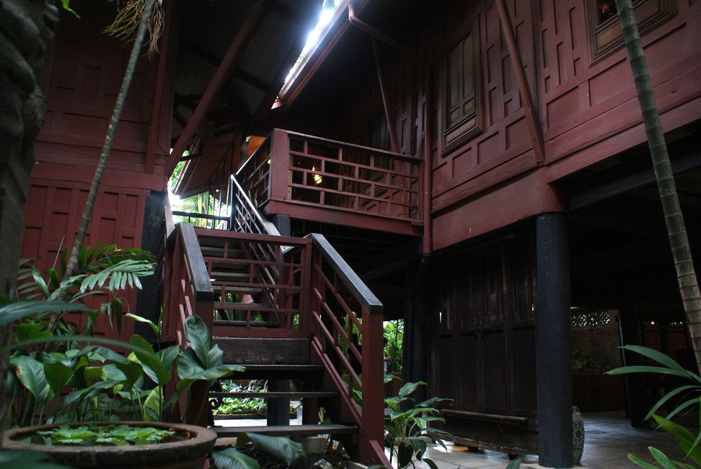 Une des maisons sur pilotis du musée Jim Thompson à Bangkok.