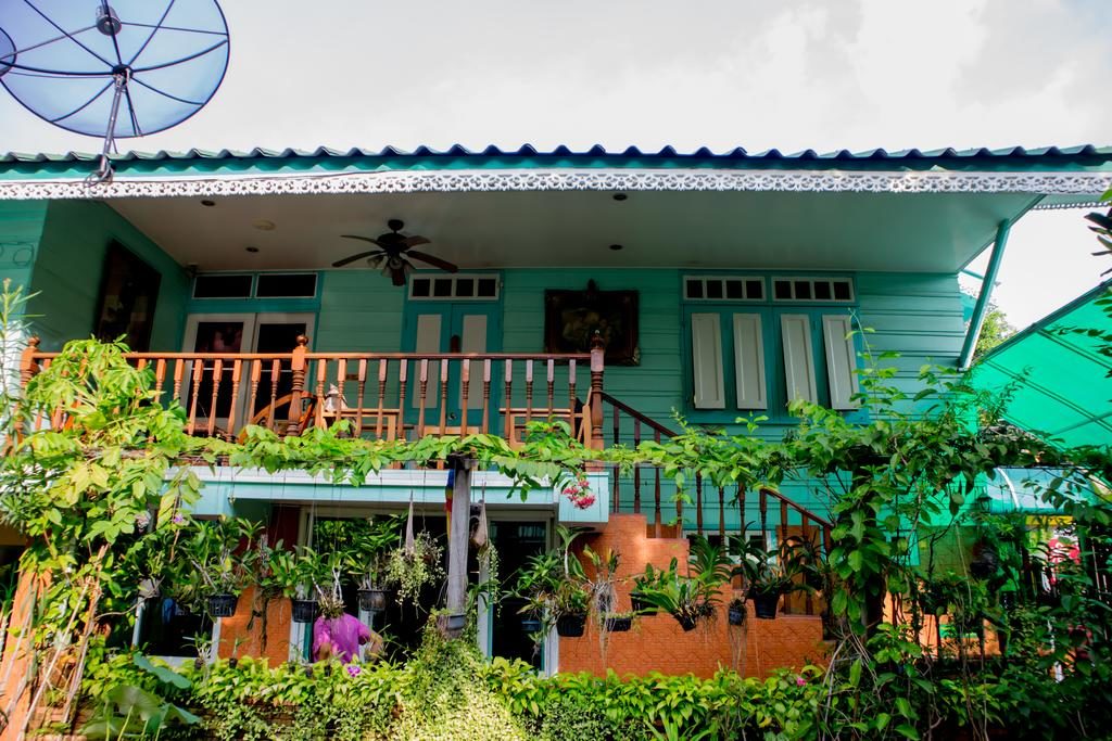 Hotel Samsen Sam place à Bangkok : Tranquille, bien situé et vraiment pas cher.