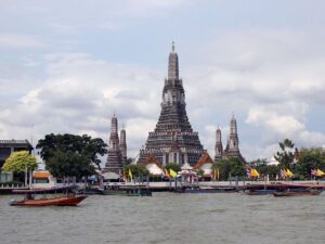 Wat Arun à Bangkok, le majestueux temple de l&rsquo;aube [Yai]