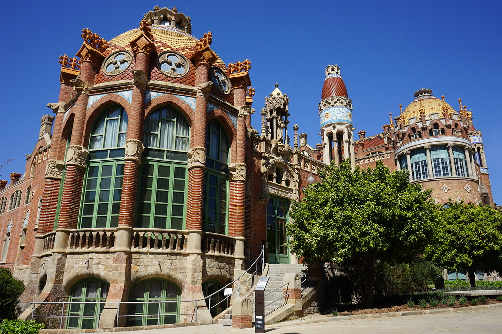 Batiments de l' Hopital Art Nouveau Sant Pau à Barcelone.