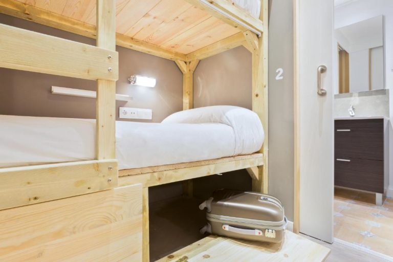 12 auberges de jeunesse à Barcelone à partir de 19€ en 2025