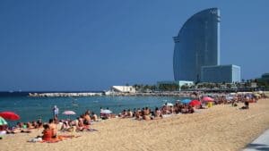 Plages de Barcelone : Où se baigner ? Jouer au volley ? Aller en famille ?