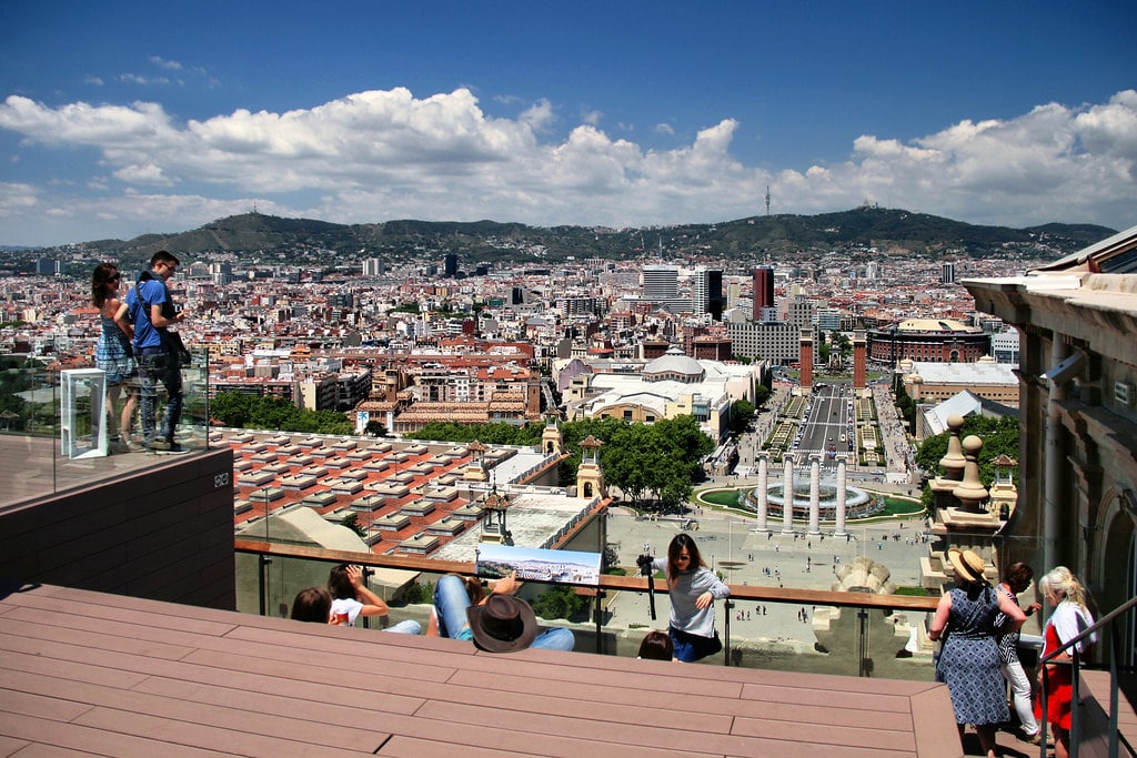 Vue depuis le musée MNAC dans le quartier Montjuic à Barcelone - Photo de Jorge Franganillo