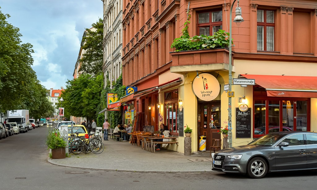 Coin de rue dans le quartier de Kreuzberg à Berlin - Photo de Jorge Franganillo