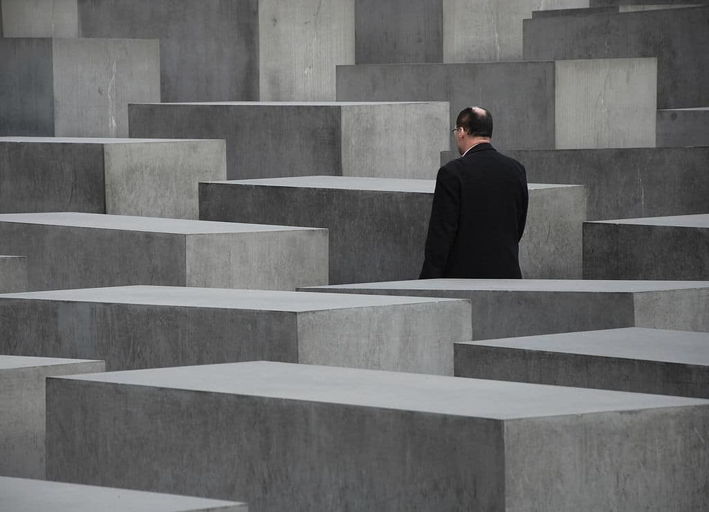 Lire la suite à propos de l’article Mémorial de l’Holocauste à Berlin : Impressionnant labyrinthe