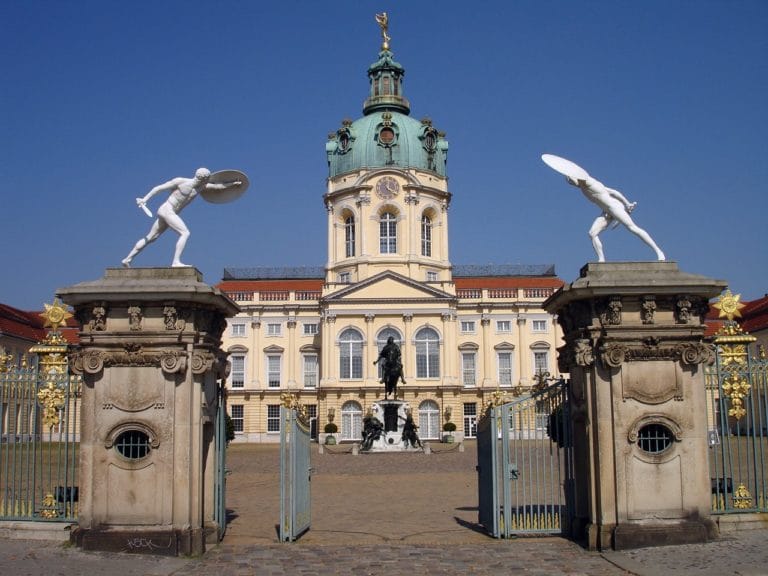 Entrée du Chateau de Charlottenburg à Berlin - Photo d'Ingrid K