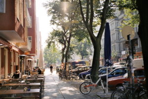 Friedrichshain, quartier de Berlin-est entre clubs, Karl Marx et street art