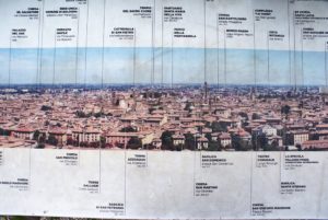 6 vues panoramiques de Bologne depuis le centre et les collines