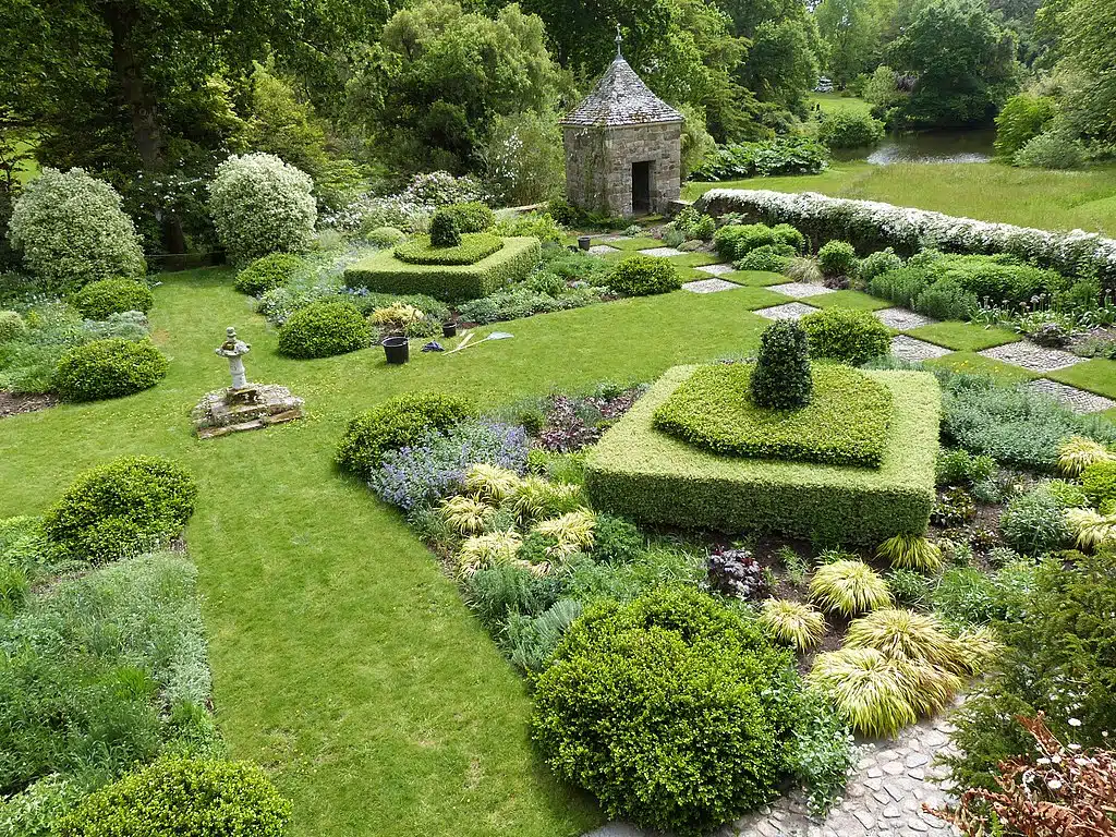 Grotte italienne du jardin Kerdalo en Bretagne - Photo de Thérèse Gaigé - Licence ccbysa 4.0