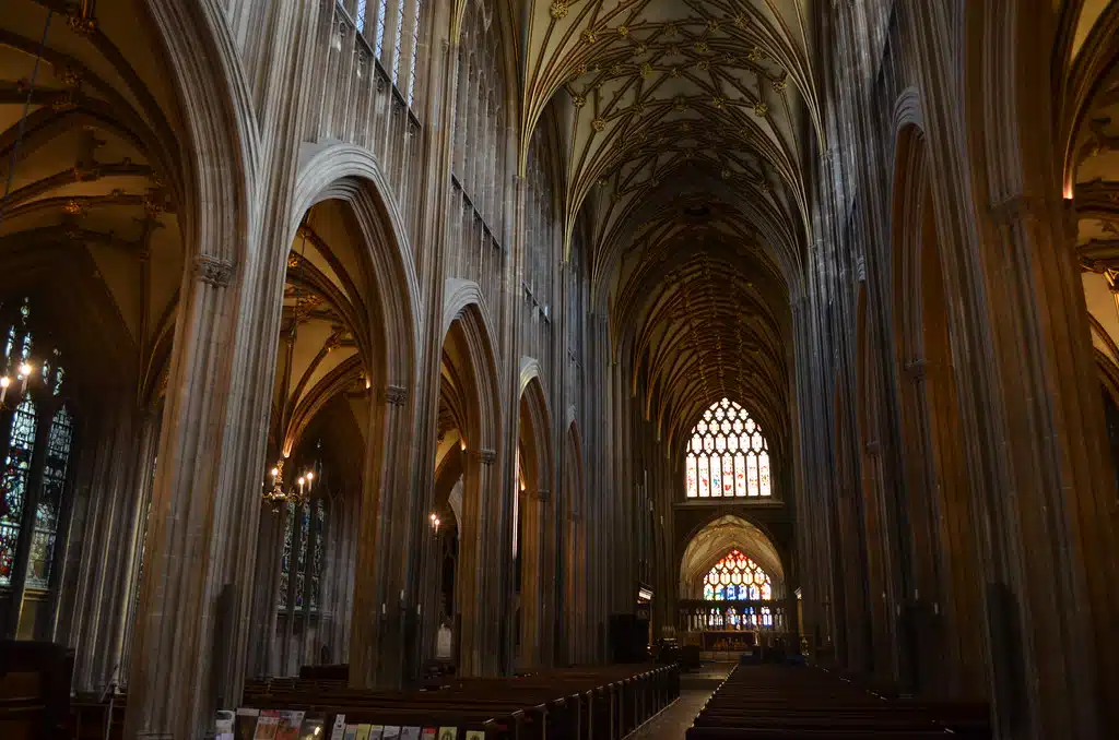 Nef de l’église Saint Mary Redcliffe.