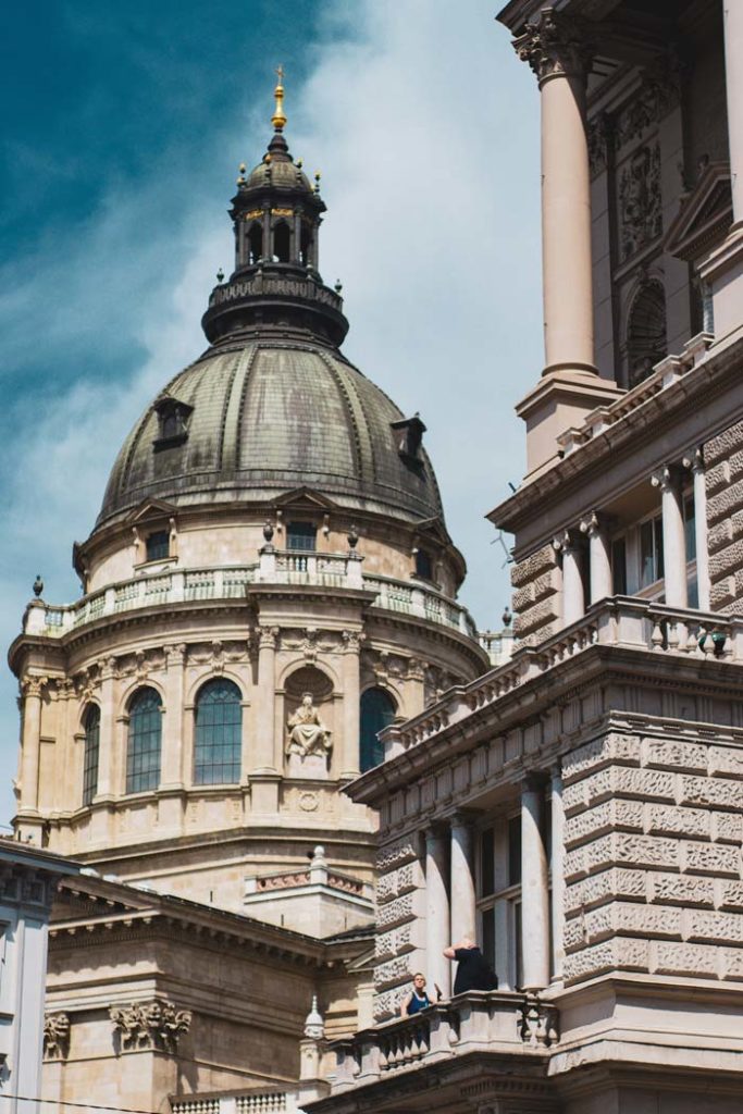 Basilique Saint-Etienne dans le quartier de Lipotvaros à Budapest - Photo de Hungarycameraclub