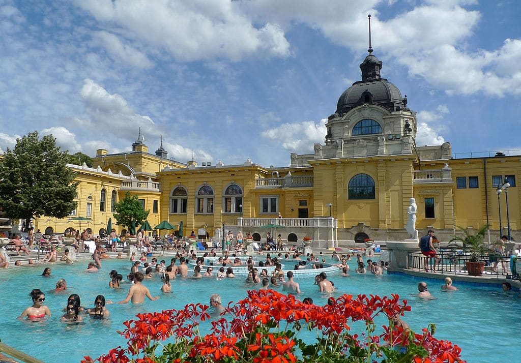 Thermes Széchenyi à Budapest - Photo de Petr Vilgus