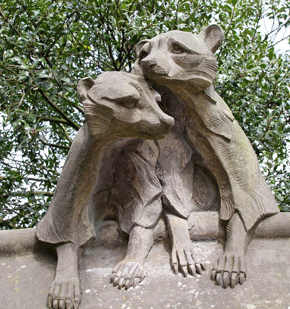 Animal Wall à Cardiff près du chateau avec entre autre des ratons-laveurs - Photo de Tony Hisgett