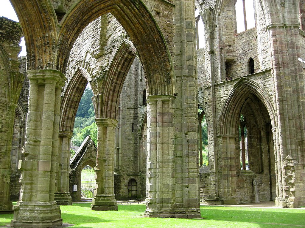 Superbe abbaye de Tintern près de Cardiff - Photo de NotFromUtrecht