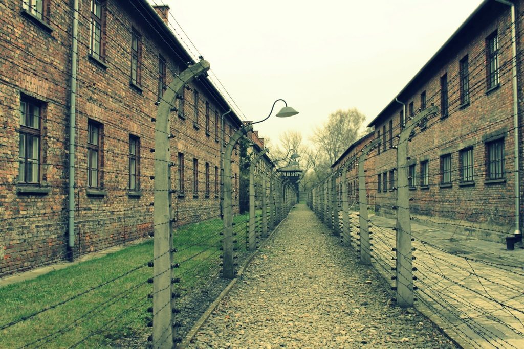 Dans le camp nazi d'extermination d'Auschwitz I construite en Pologne occupée.