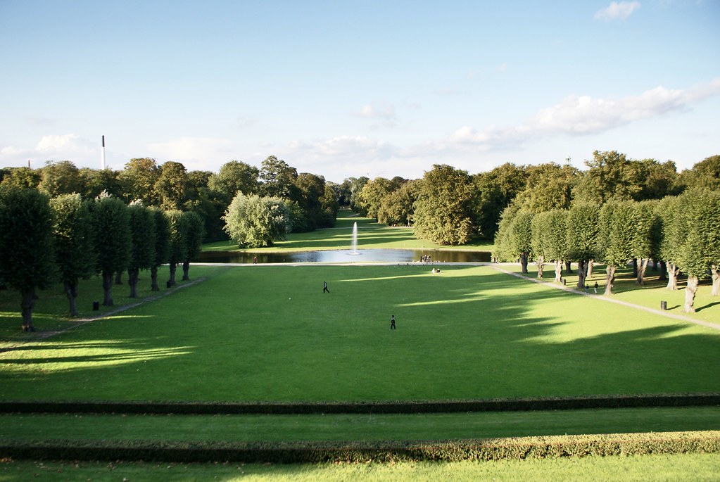 Parc de Frederiksberg Have à Copenhague : Vue depuis l'arrière du Palais.