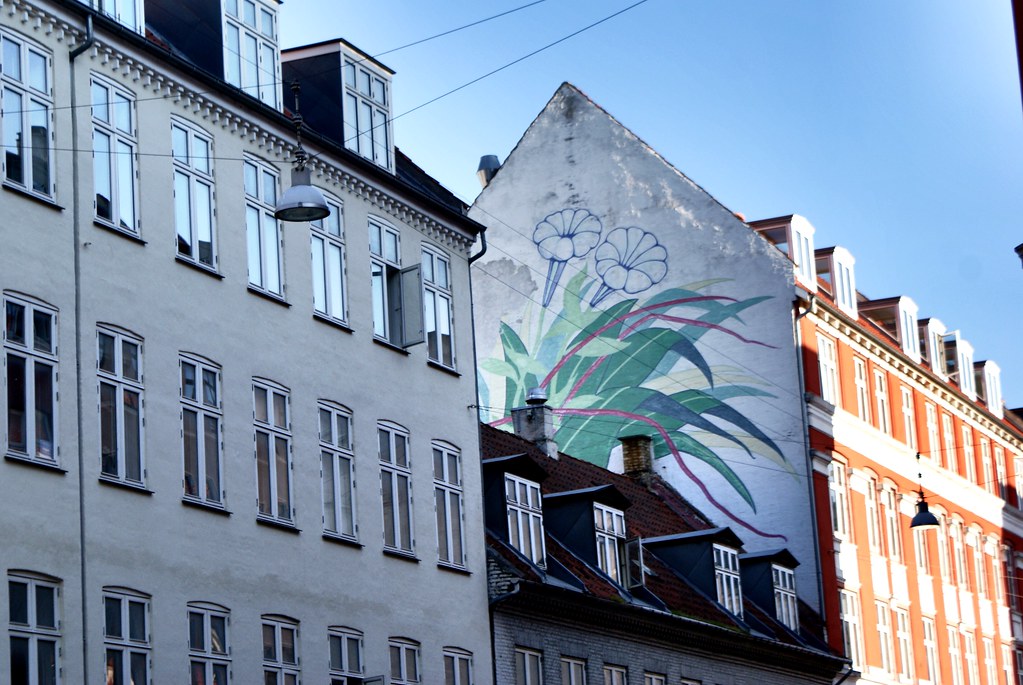 Street art sur un immeuble du quartier de Vesterbro à Copenhague.