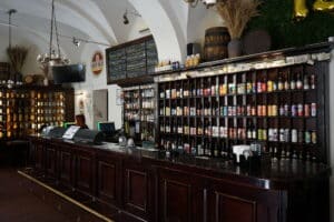 House of beers, 200 bières à gouter à Cracovie [Vieille ville]