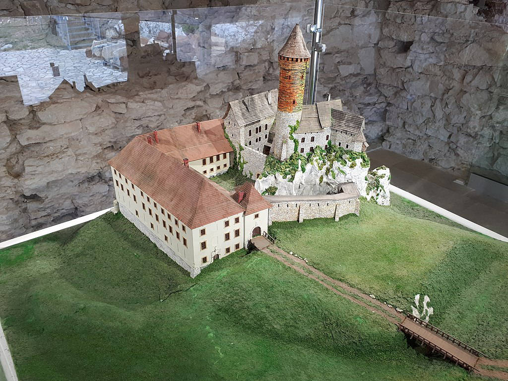 Maquette du chateau de Rabsztyn - Photo de Waracila - Licence ccbysa 4.0