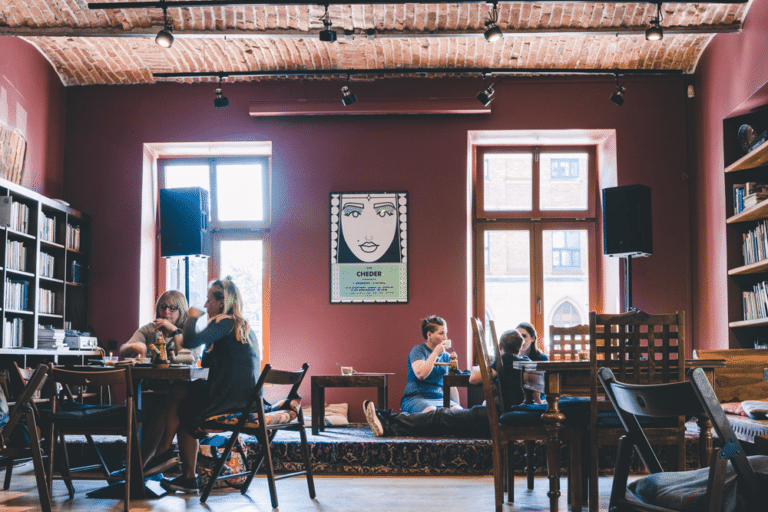 Bars et cafés de Cracovie Sympas, originaux et insolites