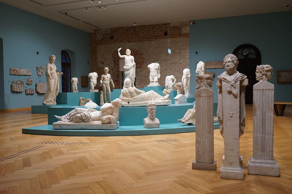 Dans la collection des antiquités au Musée Czartoryski à Cracovie.