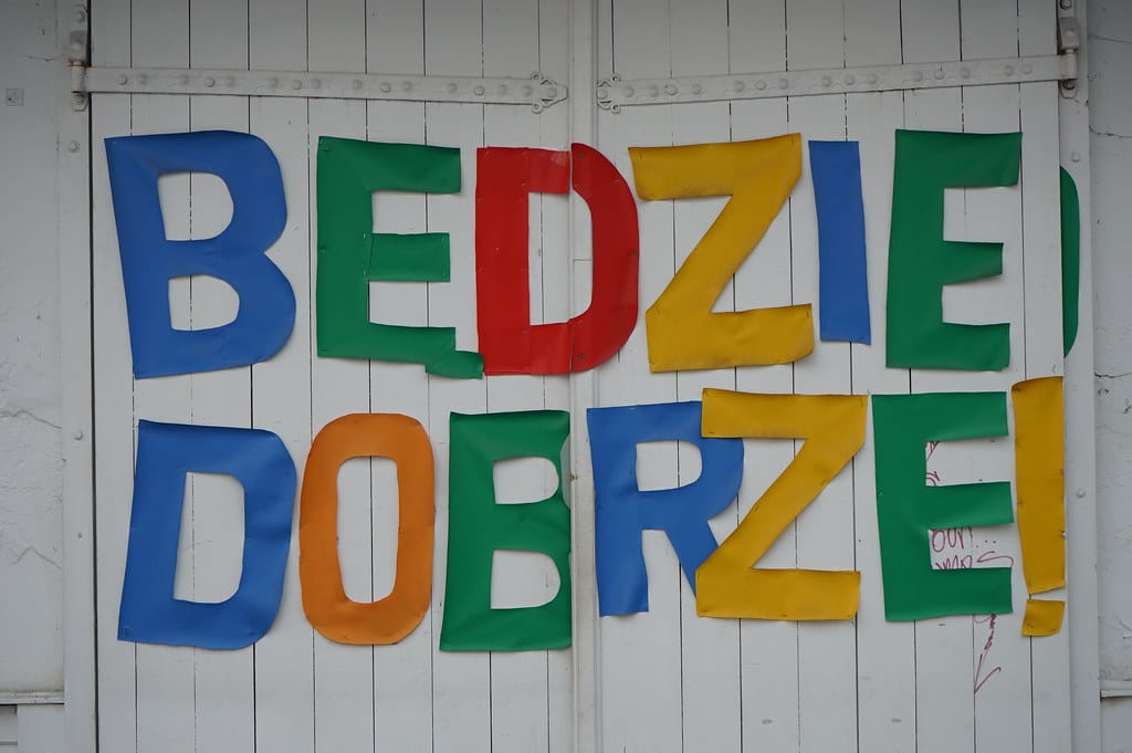 "Bedzie dobrze", "Tout ira bien" : street art lié au Covid à la guerre en Ukraine ? 