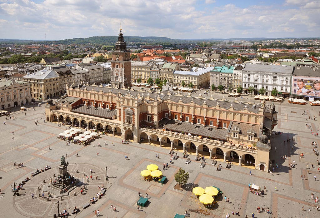 Place du marché ou Rynek dans le centre historique de Cracovie. Photo de Jorge Lascar.