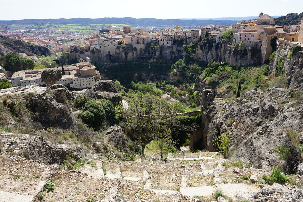Vue sur la Vieille Ville de Cuenca (Espagne) depuis le nord.