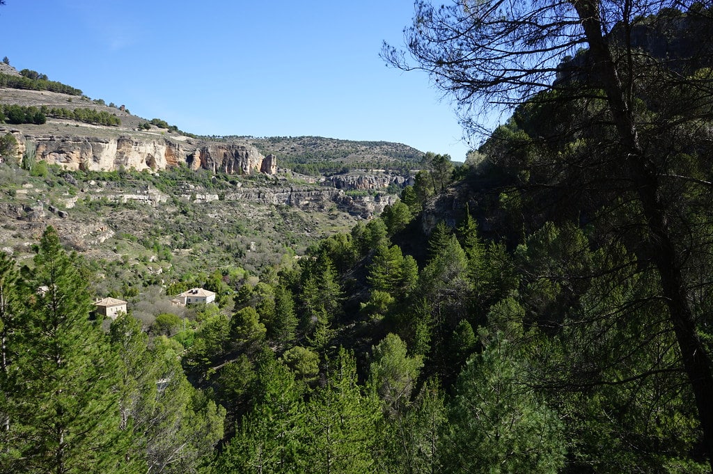 Vue sur le canyon du Huecar depuis le sentier GR-66 à Cuenca.