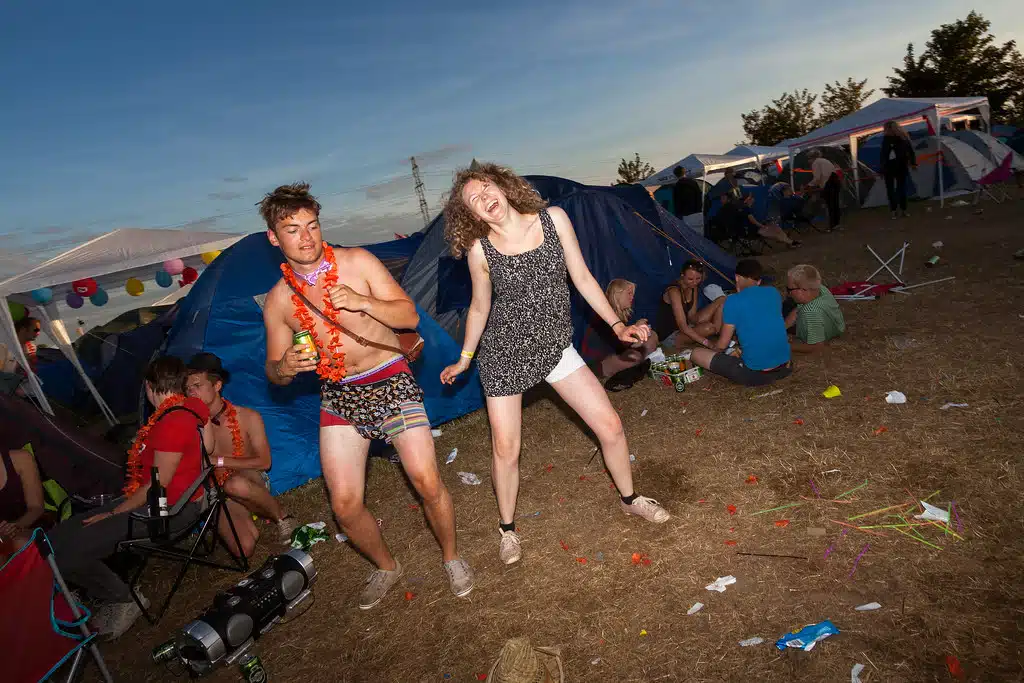 Ambiance au camping du Roskilde festival près de Copenhague. Photo de Stig Nygaard