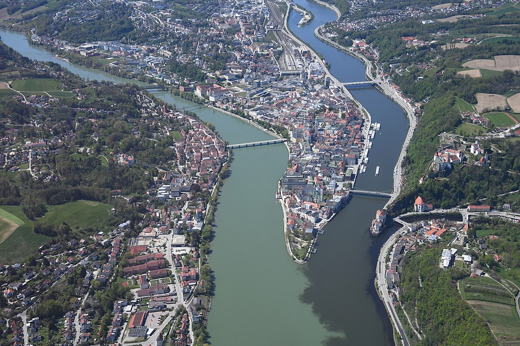 Vue sur le Danube à Passau - Photo de Carsten Steger - Licence CC-BY-SA 4.0