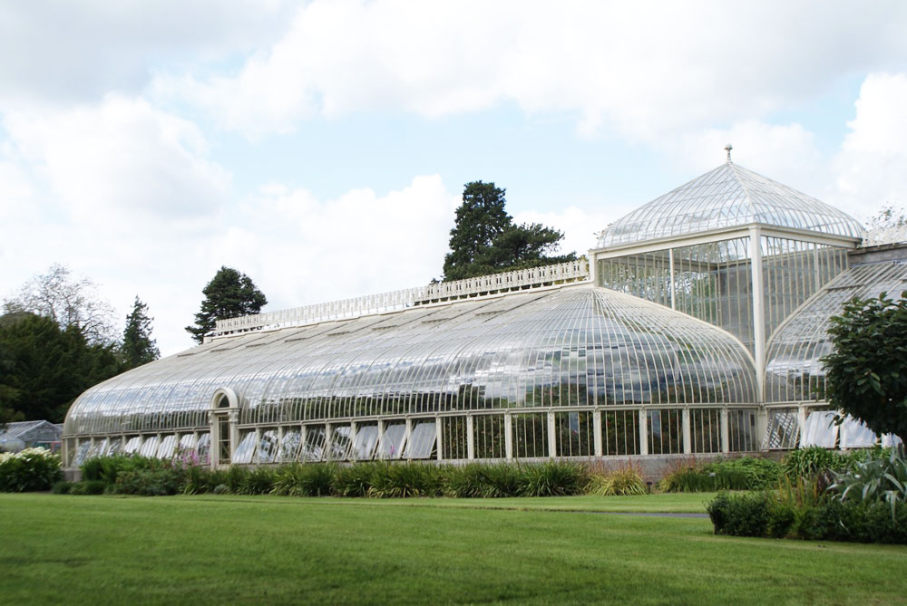 Magnifique serre victorienne du Jardin botanique de Dublin