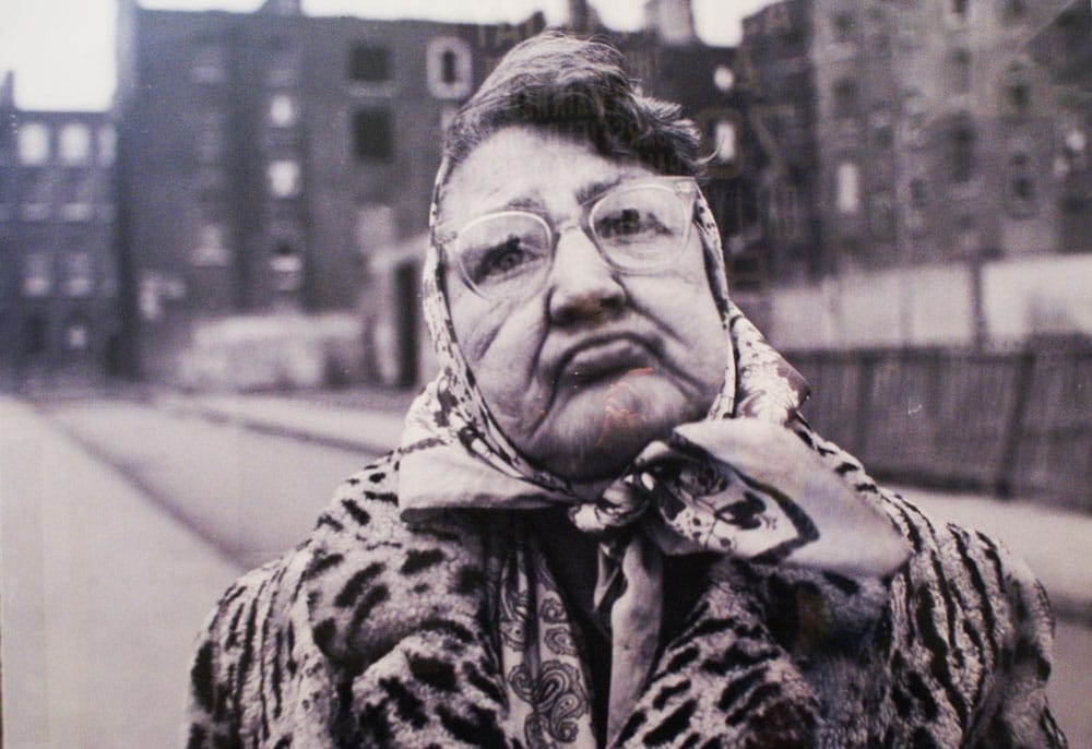 Portrait dans le Musée Little Dublin.