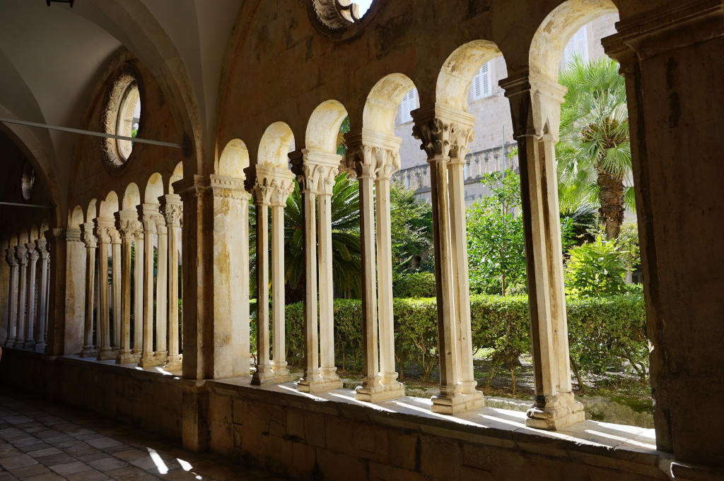 Cloitre du monastère franciscain.