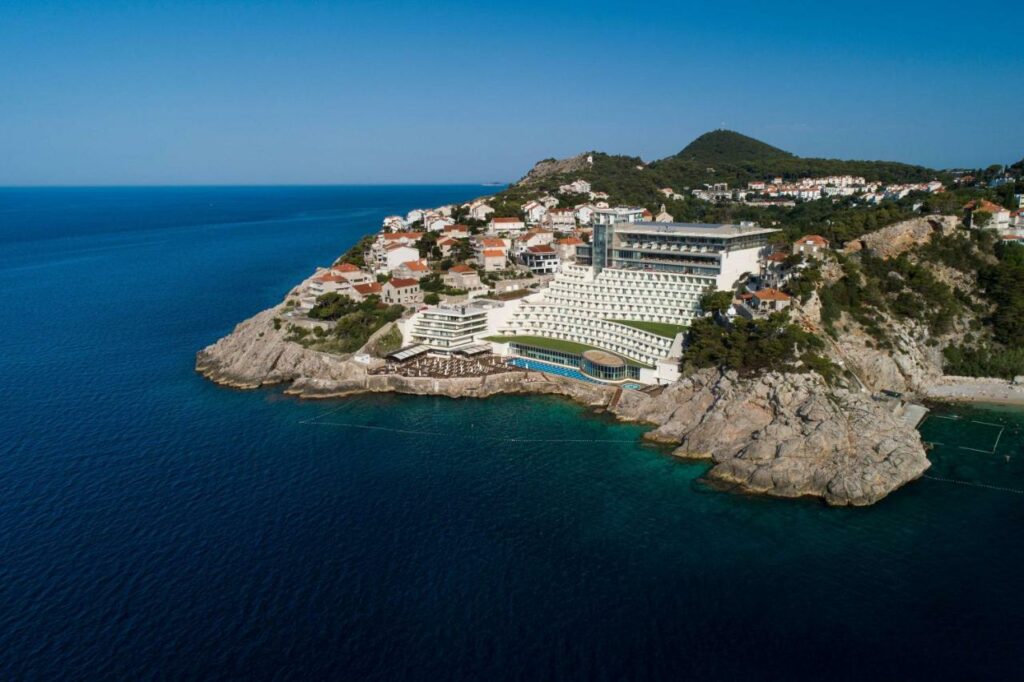 Vue sur l'Hotel Rixos Premium à Dubrovnik.