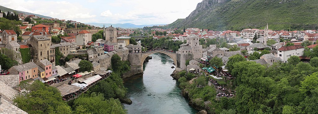 Stari Most, pont emblématique de Mostar en Bosnie-Herzégovine -  Bernard Gagnon - Licence ccbysa 4.0, 3.0, 2.5, 2.0, 1.0