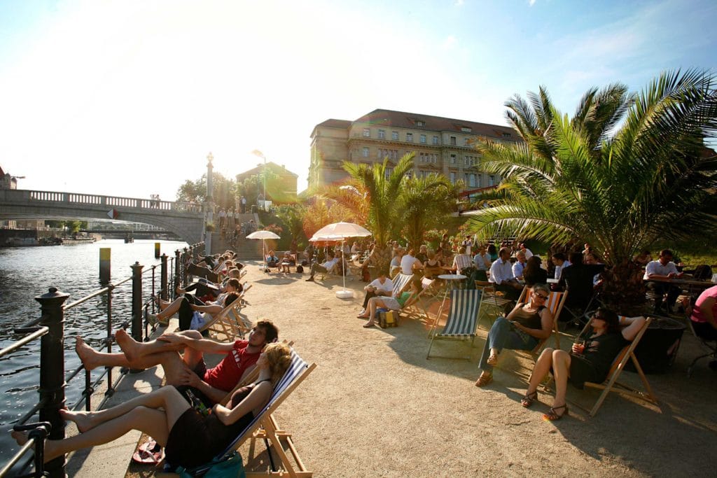 Strand bar, bar de plage à Berlin.