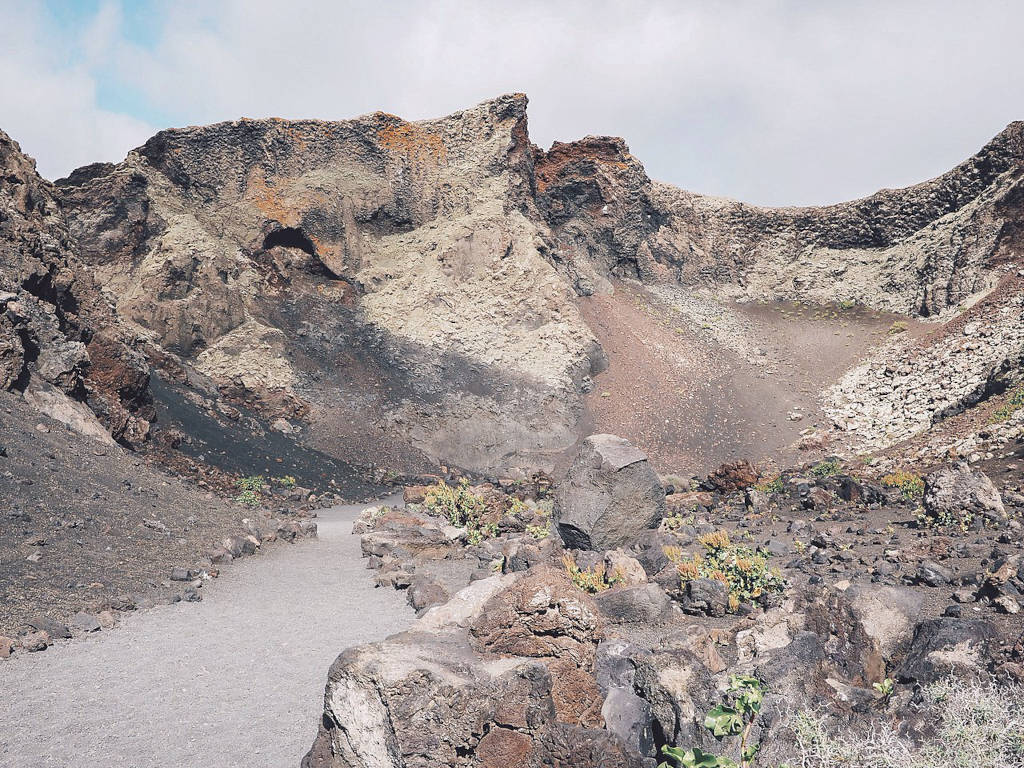 Caldera de Los Cuervos - Photo de Daniele Provini - Licence ccbysa 4.0