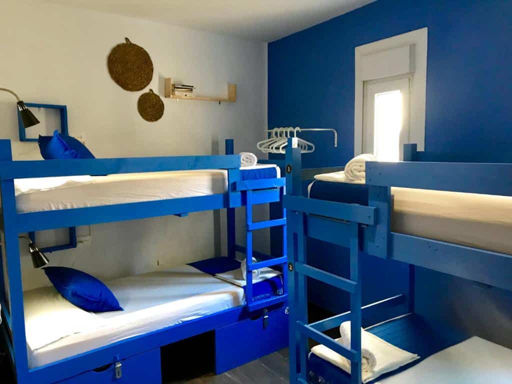 Dortoir de l'auberge de jeunesse Oasis Backpackers Toledo à Tolède.