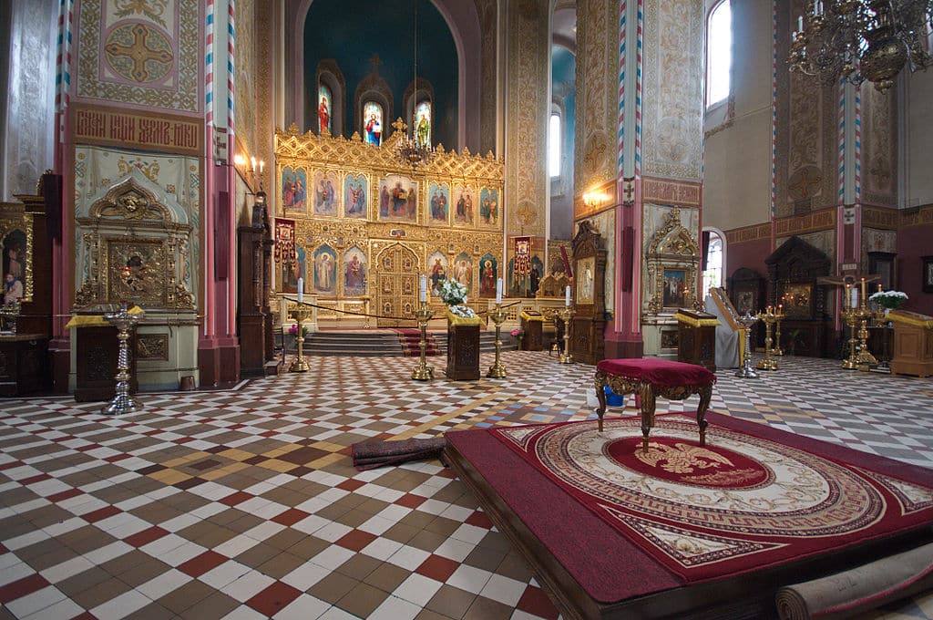 Intérieur de la cathédrale Nevsky à Tallinn en Estonie. Photo de © Ralf Roletschek / roletschek.at CC-BY-NC-ND