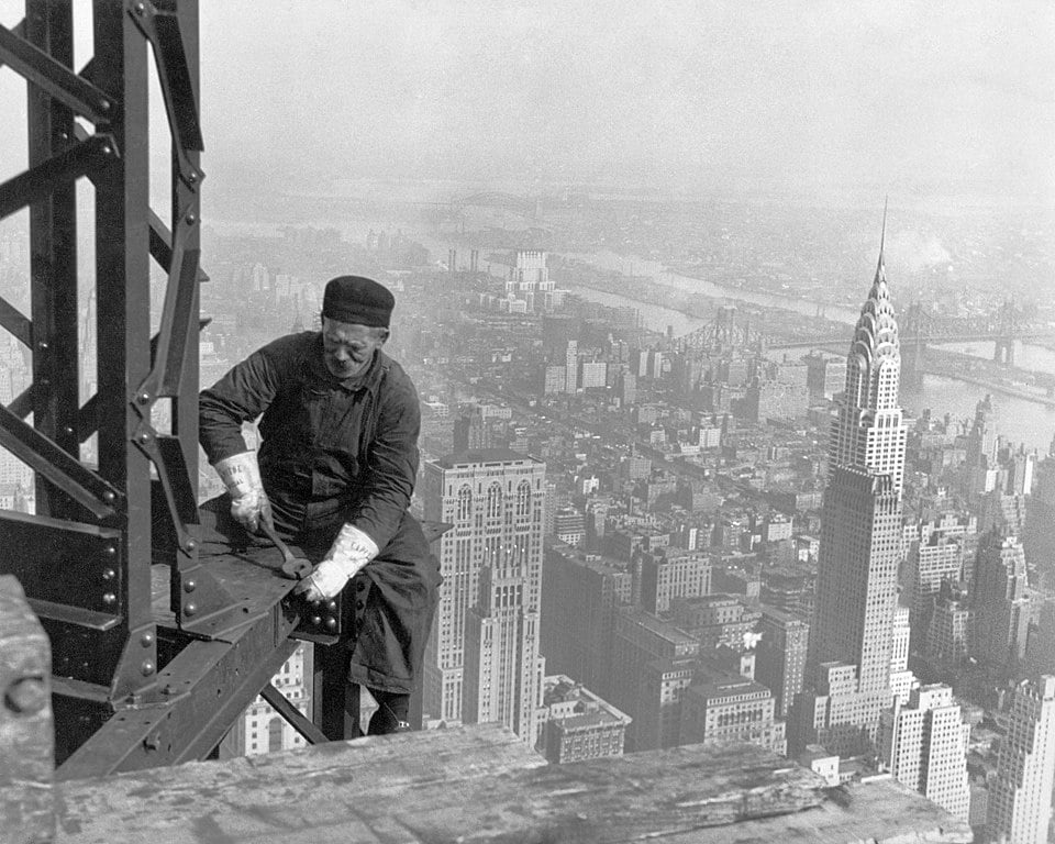 Sur le chantier de la construction de l'Empire State Building - Photo de Lewis Hine