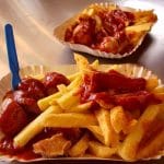 Curry 36, currywurst (saucisse + ketchup + curry) à Berlin [Kreuzberg]