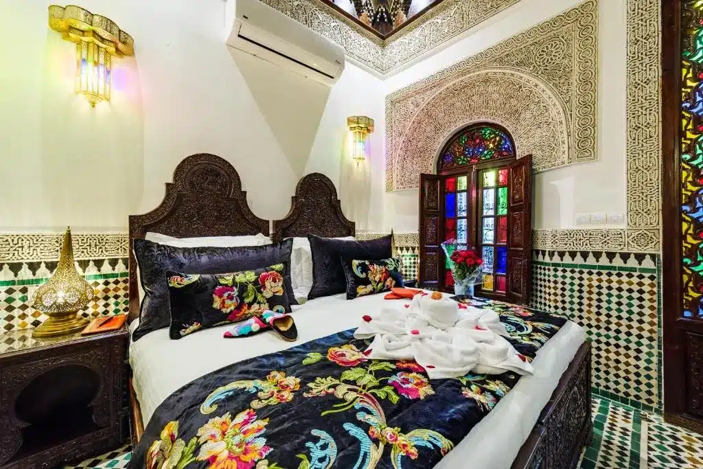 Chambre dans le Riad Rcif & Spa à Fès.