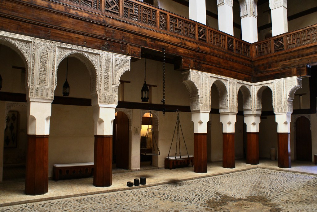 Musée Nejjarine dédié à l'artisanat en bois dans le centre historique de Fès (Medina).