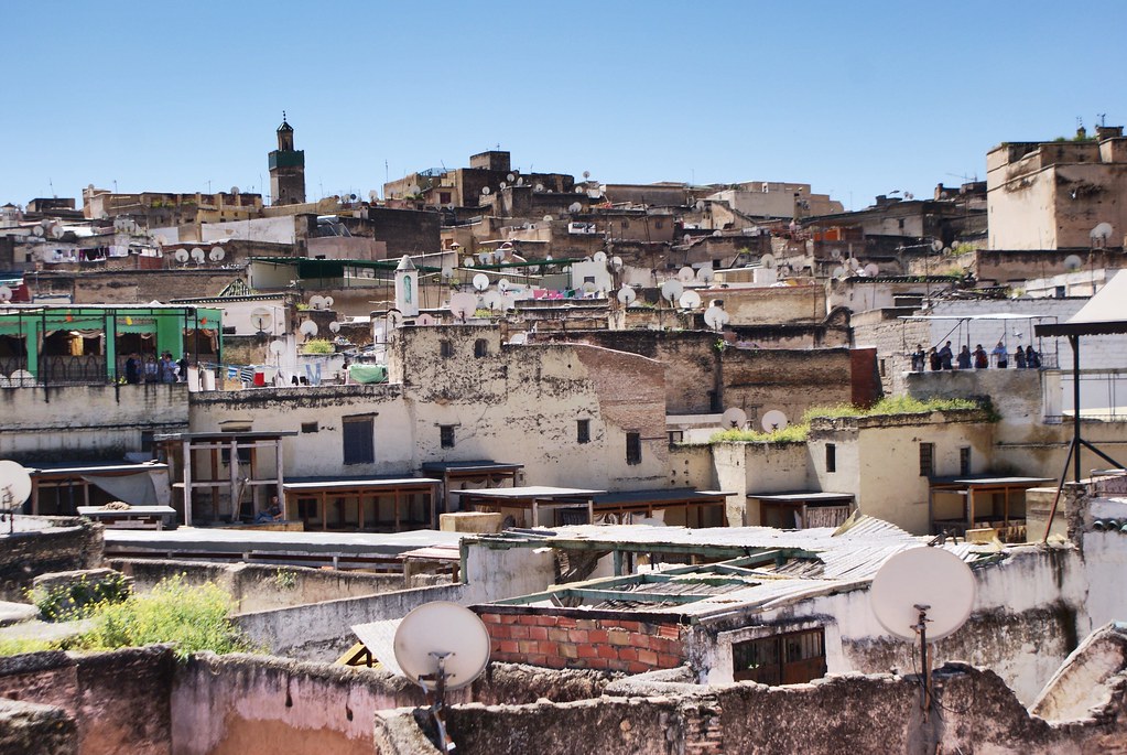 Vue sur les toits du quartier de la Médina de Fès.