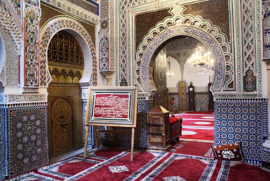 Lieu saint de l'Islam : Sanctuaire Moulay Idriss dans la medina de Fès.